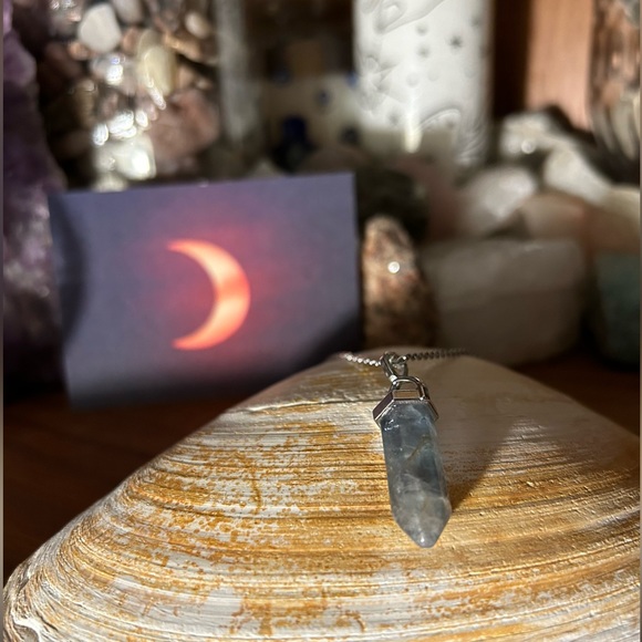 Fluorite Point Pendant Necklace - Picture 2 of 2